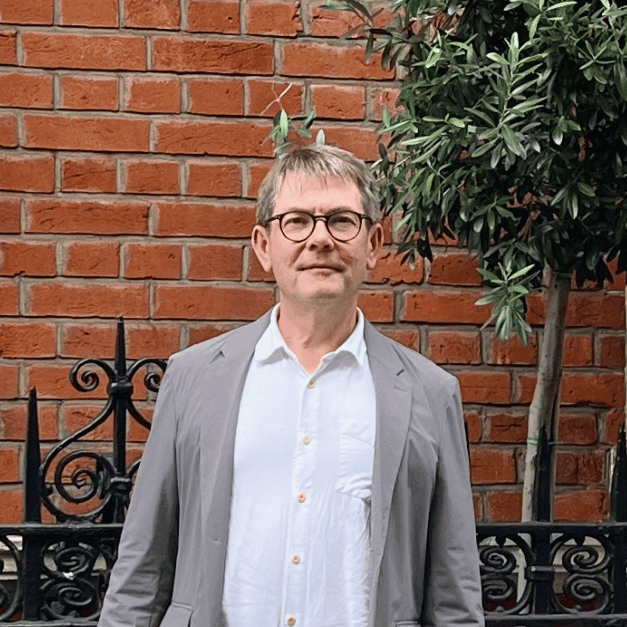 Dr. Andrew Muir MA PhD